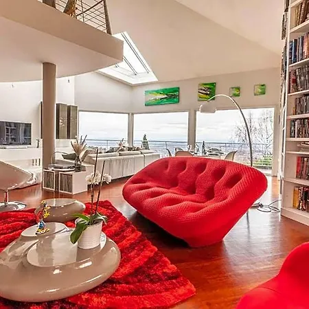Sky View Cinema, Piscine, 4*